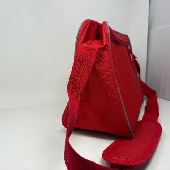 FC Bayern Flap top Messenger Bag Football Club Sport Soccer Red - Picture 4 of 8